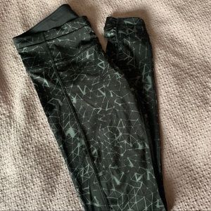 Lululemon Speed Tight III
